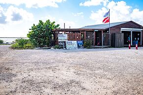 Hamlet Oasis Resort