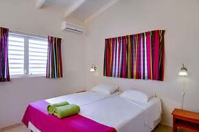 Hamlet Oasis Resort