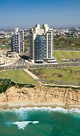 David's Harp Hotel and Suits