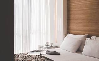 David's Harp Hotel and Suits