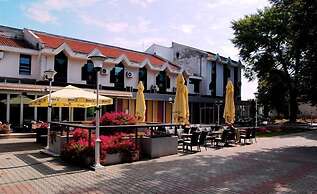 Tiski Cvet Hotel