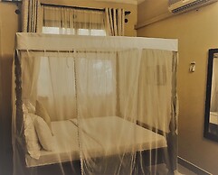 Transit Airport Bed & Breakfast