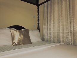 Transit Airport Bed & Breakfast