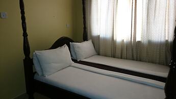 Transit Airport Bed & Breakfast