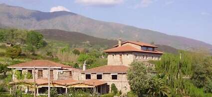 Hotel Casa Rural Ropino