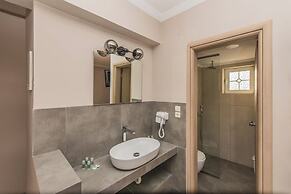 Planos Beach Hotel