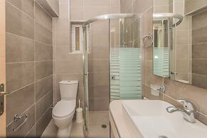 Planos Beach Hotel