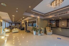 Planos Beach Hotel