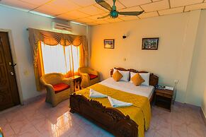 Royal Hotel