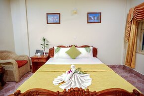 Royal Hotel