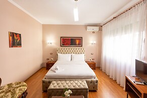 Prince Hotel