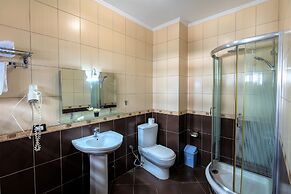 Prince Hotel