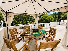 Villa Small Paradise