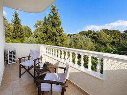 Villa Small Paradise