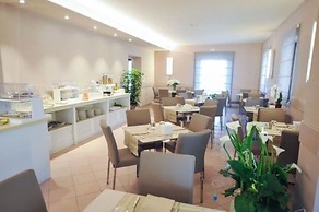 Hotel Dori