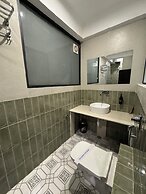 Hotel Raghuraj Palace