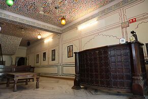 Hotel Raghuraj Palace