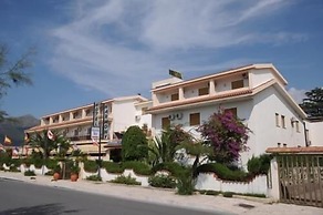 Hotel Harmony