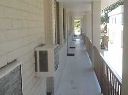 Ocean Parade Motel