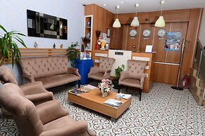 Omega Luxx Hotel - Boutique class