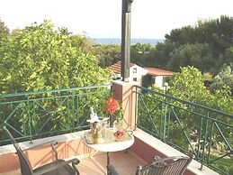 Monambeles Villas