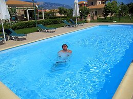 Monambeles Villas