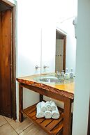 Palo Rosa Lodge
