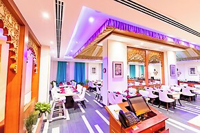 Platinum Hotel