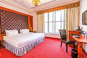 Platinum Hotel