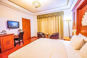 Platinum Hotel