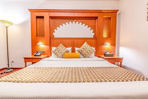 Platinum Hotel