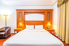 Platinum Hotel
