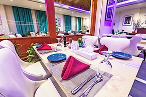 Platinum Hotel