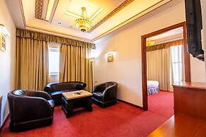 Platinum Hotel