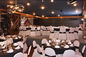 Hotel Alkazar
