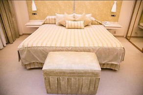 Hotel Alkazar