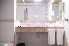 Hotel Alkazar