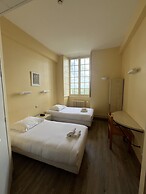 Hotellerie Saint Yves