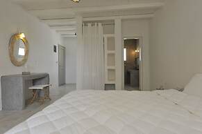 Anemoi Resort
