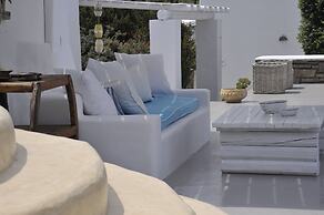 Anemoi Resort