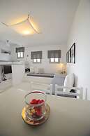 Anemoi Resort