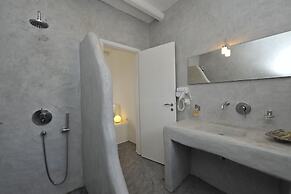 Anemoi Resort