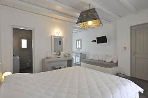 Anemoi Resort
