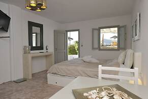 Anemoi Resort
