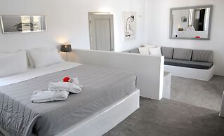Anemoi Resort