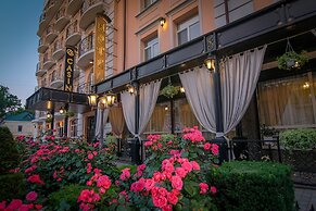 Palazzo Premier Hotel