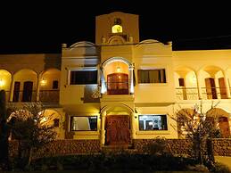 Hotel Portal del Santo