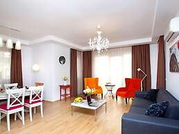 The Room Hotel & Apartments