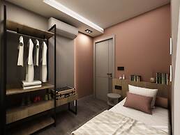 The Room Hotel & Apartments