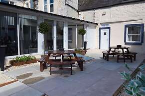 The Crown Hotel